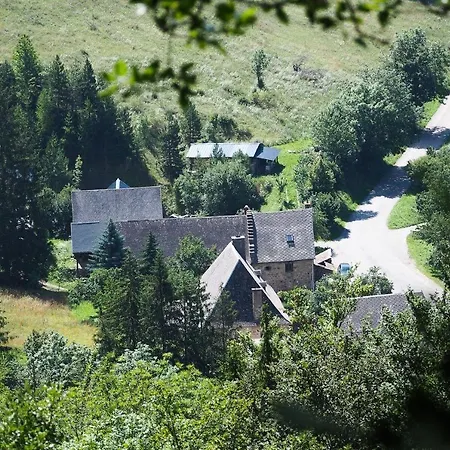 Au Fil Des Saisons 3*